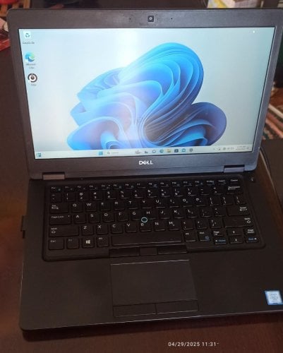Περισσότερες πληροφορίες για "DELL Latitude i7"