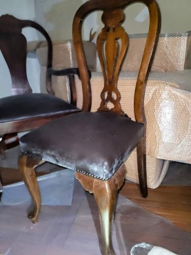 Περισσότερες πληροφορίες για "VINTAGE Έπιπλα:1)τραπεζάκι,2)κρεβάτι,3)κομοδίνο Μαρκετερί,4)καρέκλες-πολυθρόνες,5)τραπεζαρία ΡΟΤΌΝΤΑ"