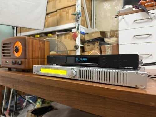 Περισσότερες πληροφορίες για "WARNER PLL FM STEREO 0-150 W STEREO"