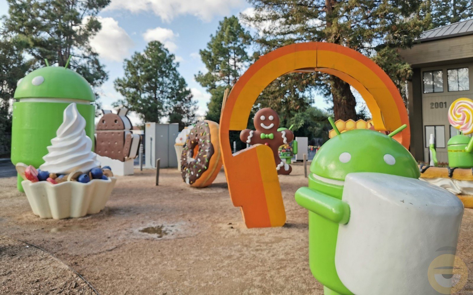 Περισσότερες πληροφορίες για "Η Google ανακοινώνει ξεχωριστή εκδήλωση για το Android πριν το I/O"