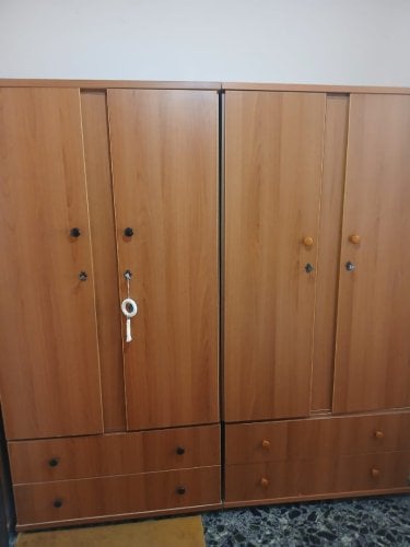 Περισσότερες πληροφορίες για "Ντουλάπες ξύλινες με συρτάρια *ΚΑΙΝΟΥΡΙΕΣ* (εκ μέρους φίλου η αγγελία)"