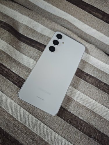 Περισσότερες πληροφορίες για "Samsung Galaxy S24+ (Κεχριμπάρι/256 GB) Snapdragon"