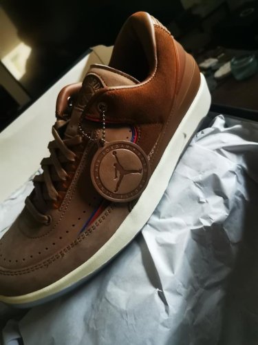 Περισσότερες πληροφορίες για "NIKE AIR JORDAN 2 LOW"