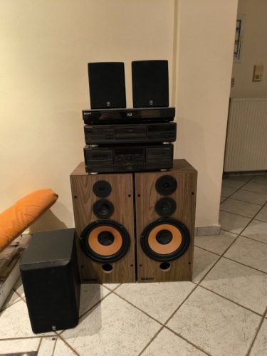 Περισσότερες πληροφορίες για "Πλήρης σύστημα ηχείων, DVD player,  cd player, κασετόφωνο"