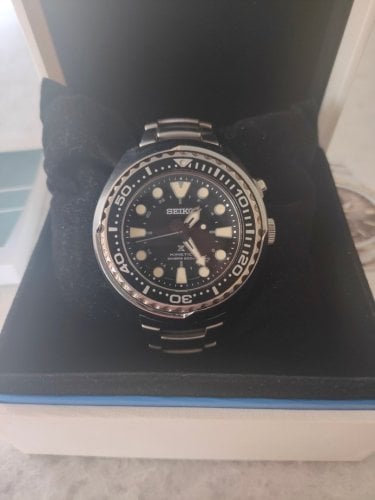 Περισσότερες πληροφορίες για "Seiko Prospex Kinetic GMT Diver SUN019P1"