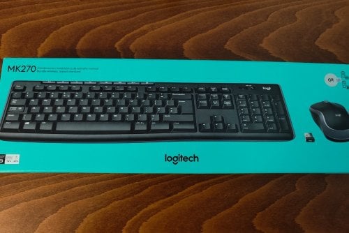 Περισσότερες πληροφορίες για "Logitech wireless combo mk 270 Πληκτρολόγιο ποντίκι, Ελληνικό, αγορασμένο 17/4/2025 3χρόνια εγγύηση"