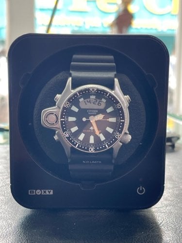Περισσότερες πληροφορίες για "Citizen JP 2000"