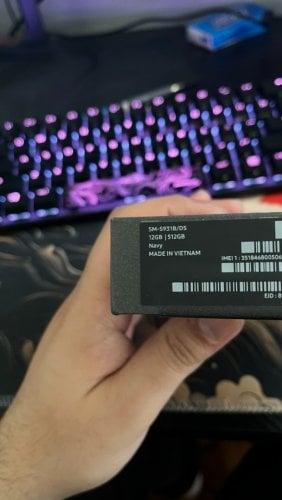 Περισσότερες πληροφορίες για "Samsung Galaxy S25 (Navy/512 GB)"