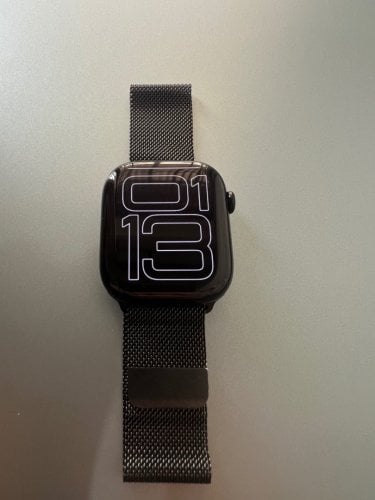 Περισσότερες πληροφορίες για "Apple Watch Series 10 46mm- Jet Black"