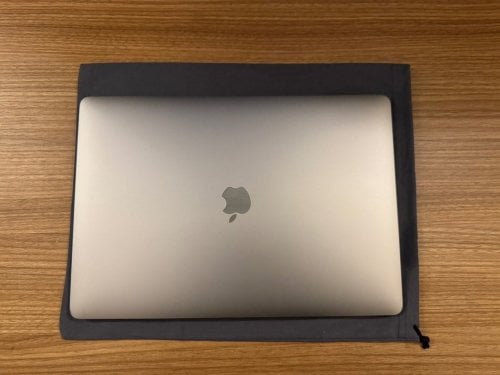 Περισσότερες πληροφορίες για "MacBook Pro i7 pro 2.8 15” Touch Bar mid 2017 16gb/256"