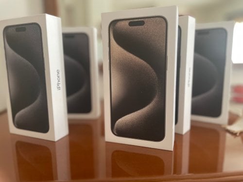 Περισσότερες πληροφορίες για "Apple iPhone 16 Pro Max Black και Desert Titanium"