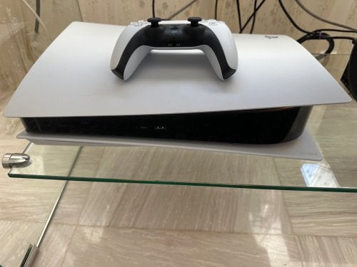 Περισσότερες πληροφορίες για "Playstation 5 μαζί με 20 games"