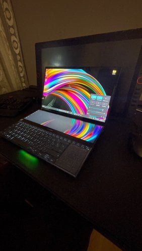 Περισσότερες πληροφορίες για "Asus ZenBook Pro Duo UX581GV-H2002R 15.6" UHD (i7-9750H/16GB/1TB SSD/GeForce RTX 2060/)"