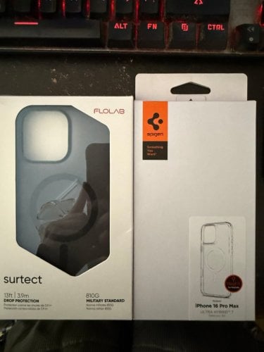 Περισσότερες πληροφορίες για "FLOLAB Surtect Tri-Fusion / Spigen Ultra Hybrid T (with camera control button) for iPhone 16 Pro Max"