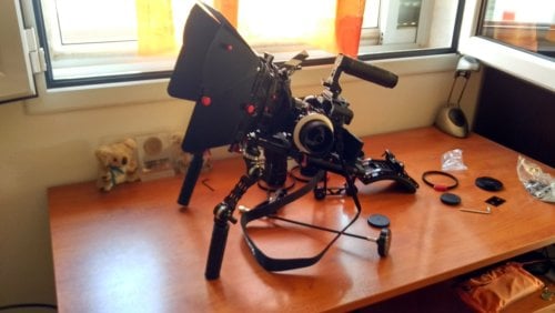 Περισσότερες πληροφορίες για "Πλήρες Cine Rig αχρησιμοποίητο σε βαλίτσα τύπου Pelican"