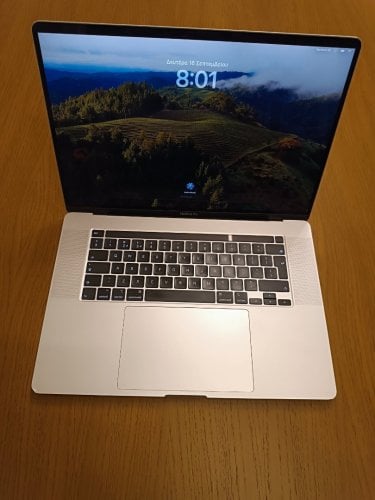 Περισσότερες πληροφορίες για "MacBook Pro 2019 16""