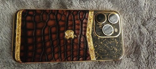 Περισσότερες πληροφορίες για "I phone 13 pro gold 24k aurum edition"