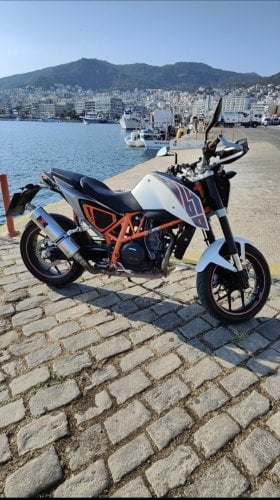 Περισσότερες πληροφορίες για "KTM duke 690 2013' ανταλλαγή με adx 125"
