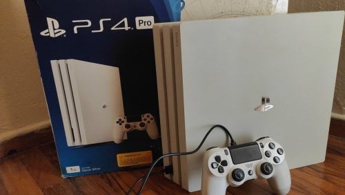 Περισσότερες πληροφορίες για "Sony PlayStation 4 Pro 1TB"