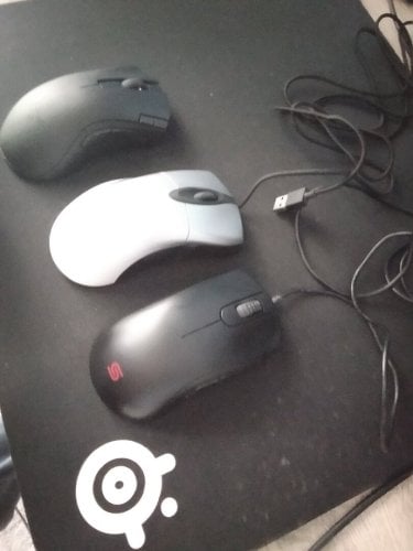 Περισσότερες πληροφορίες για "Πωλούνται Gaming Mice"