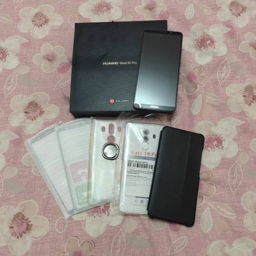 Περισσότερες πληροφορίες για "Huawei Mate 10 Pro (Dual SIM, 6GB RAM, 128GB ROM) Titanium Gray + θήκες + βάση + φορτιστής ++++"