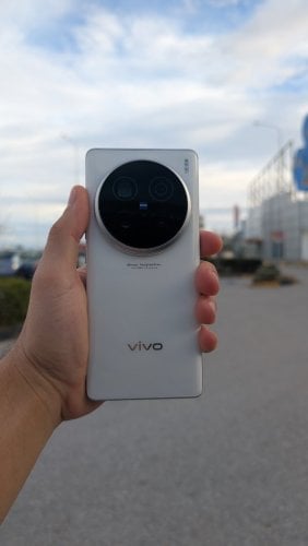 Περισσότερες πληροφορίες για "Vivo x100 Ultra"