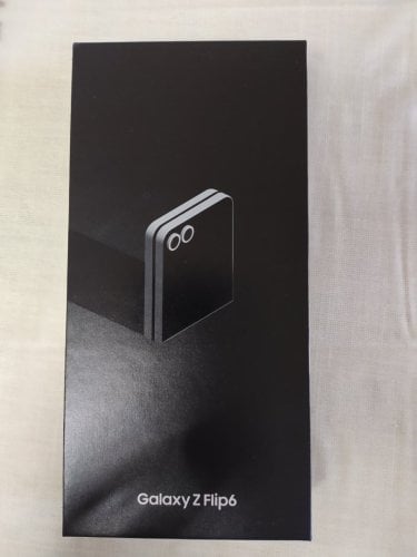 Περισσότερες πληροφορίες για "Samsung Galaxy Z Flip6 (Ασημί/256 GB)"