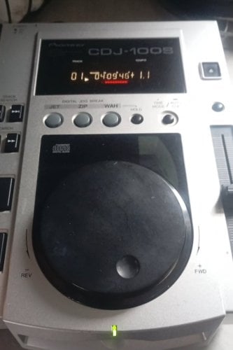 Περισσότερες πληροφορίες για "Pioneer cdj100s"
