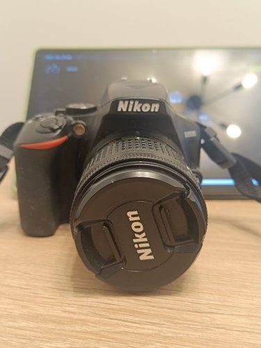 Περισσότερες πληροφορίες για "Nikon DSLR Φωτογραφική Μηχανή D3500 Crop Frame Kit (AF-P DX 18-55mm F3.5-5.6G) Black"