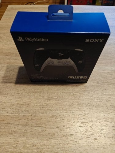 Περισσότερες πληροφορίες για "Last of us limited edition playstation 5 controller"