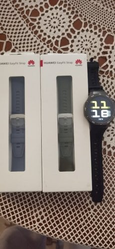 Περισσότερες πληροφορίες για "Huawei gt5 pro μαζι με γνήσια extra λουράκια Samsung book i7-150U 16/1T"