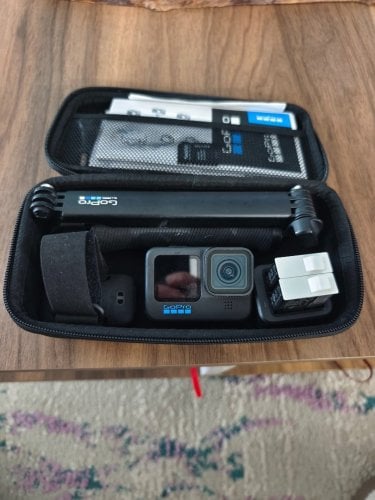 Περισσότερες πληροφορίες για "Gopro hero 11 + extra"