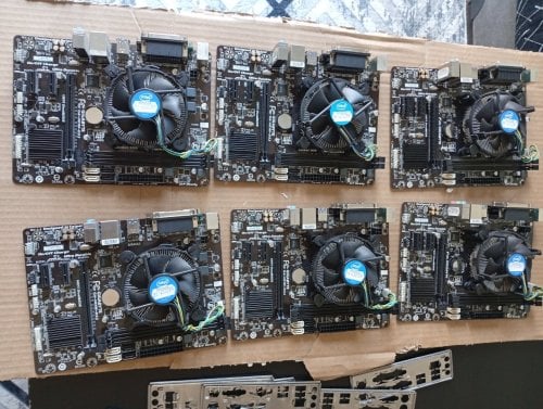 Περισσότερες πληροφορίες για "Set 1150 Gigabyte H81 4ης γενιάς ευκαιρία set i7 i5 7400 7ης γενιάς 1151 16GB ddr4"