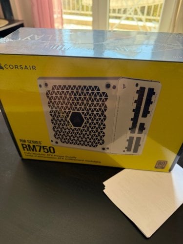 Περισσότερες πληροφορίες για "Corsair RM Series RM750 (750W)"