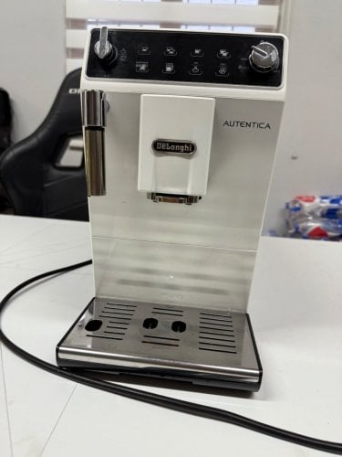 Περισσότερες πληροφορίες για "Delonghi autentica αυτόματη καφετιέρα espresso"
