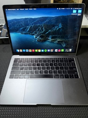 Περισσότερες πληροφορίες για "MacBook Pro 2017 13.3"
