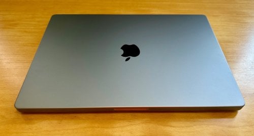 Περισσότερες πληροφορίες για "MacBook Pro 16” M2 Max 32GB 1TB"