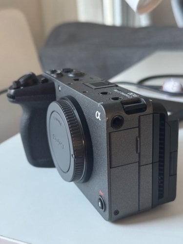 Περισσότερες πληροφορίες για "Sony FX30 Cinema Line (APS-C)"