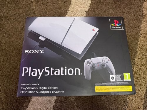 Περισσότερες πληροφορίες για "PlayStation 5 30th Anniversary Edition"