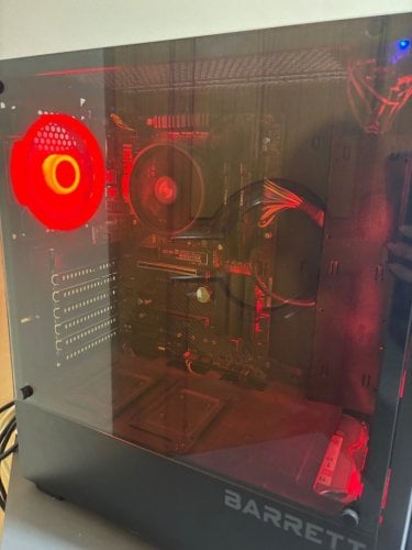 Περισσότερες πληροφορίες για "Gaming pc (full set up)"