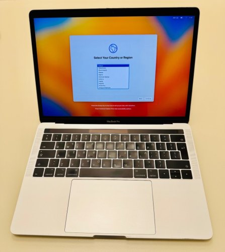 Περισσότερες πληροφορίες για "MacBook Pro 13', 2017, SSD 512GB, RAM 8GB, 3,1GHz"