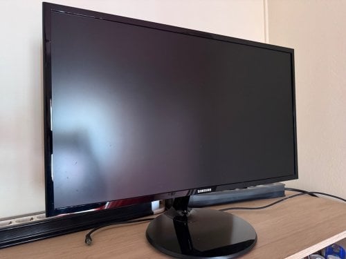 Περισσότερες πληροφορίες για "Οθόνη Samsung 27"
