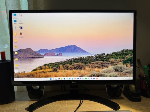 Περισσότερες πληροφορίες για "LG 24UD58 IPS Gaming Monitor 23.8" 4K (Retina like)"