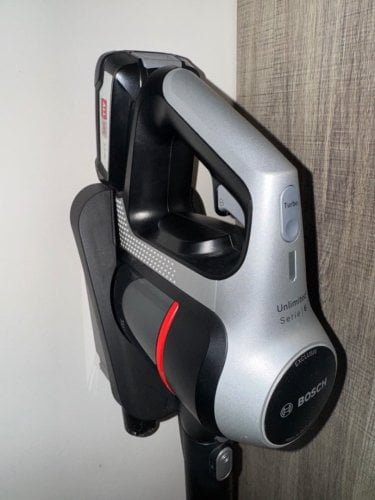 Περισσότερες πληροφορίες για "Σκούπα stick Bosch unlimited series 6"