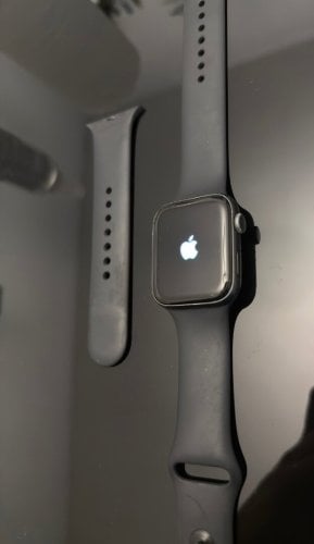 Περισσότερες πληροφορίες για "Apple watch 5 44mm/wifi/μαύρο"