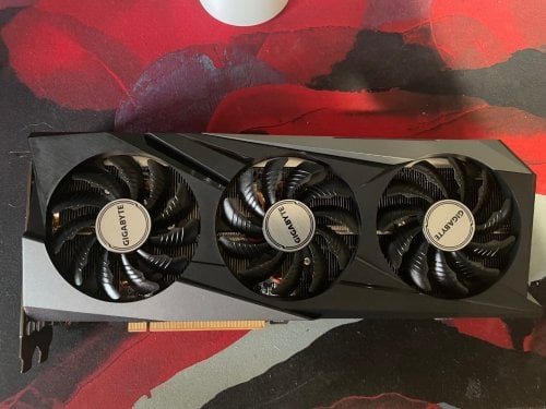 Περισσότερες πληροφορίες για "Gigabyte Radeon RX 7600 GAMING OC 8G"