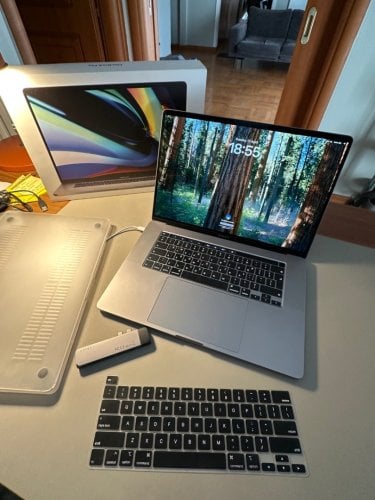 Περισσότερες πληροφορίες για "MacBook Pro 16” (dec2019) Intel i9 | 16GB RAM | 1TB SSD"