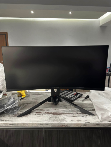 Περισσότερες πληροφορίες για "ASROCK PHANTOM GAMING 34' CURVED"