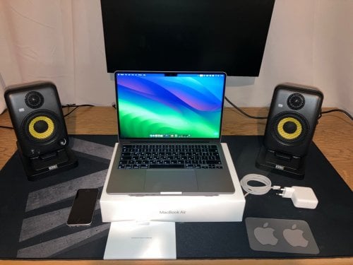 Περισσότερες πληροφορίες για "Macbook Air M2 - 16GB ram - 256GB - Space Grey"