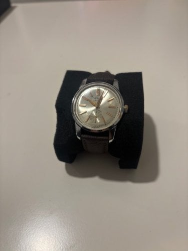 Περισσότερες πληροφορίες για "Venus vintage small seconds κουρδιστό"